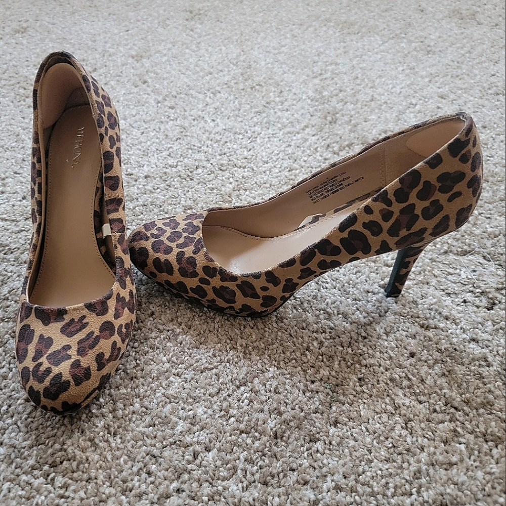 Merona Leopard Print Heels 7.5